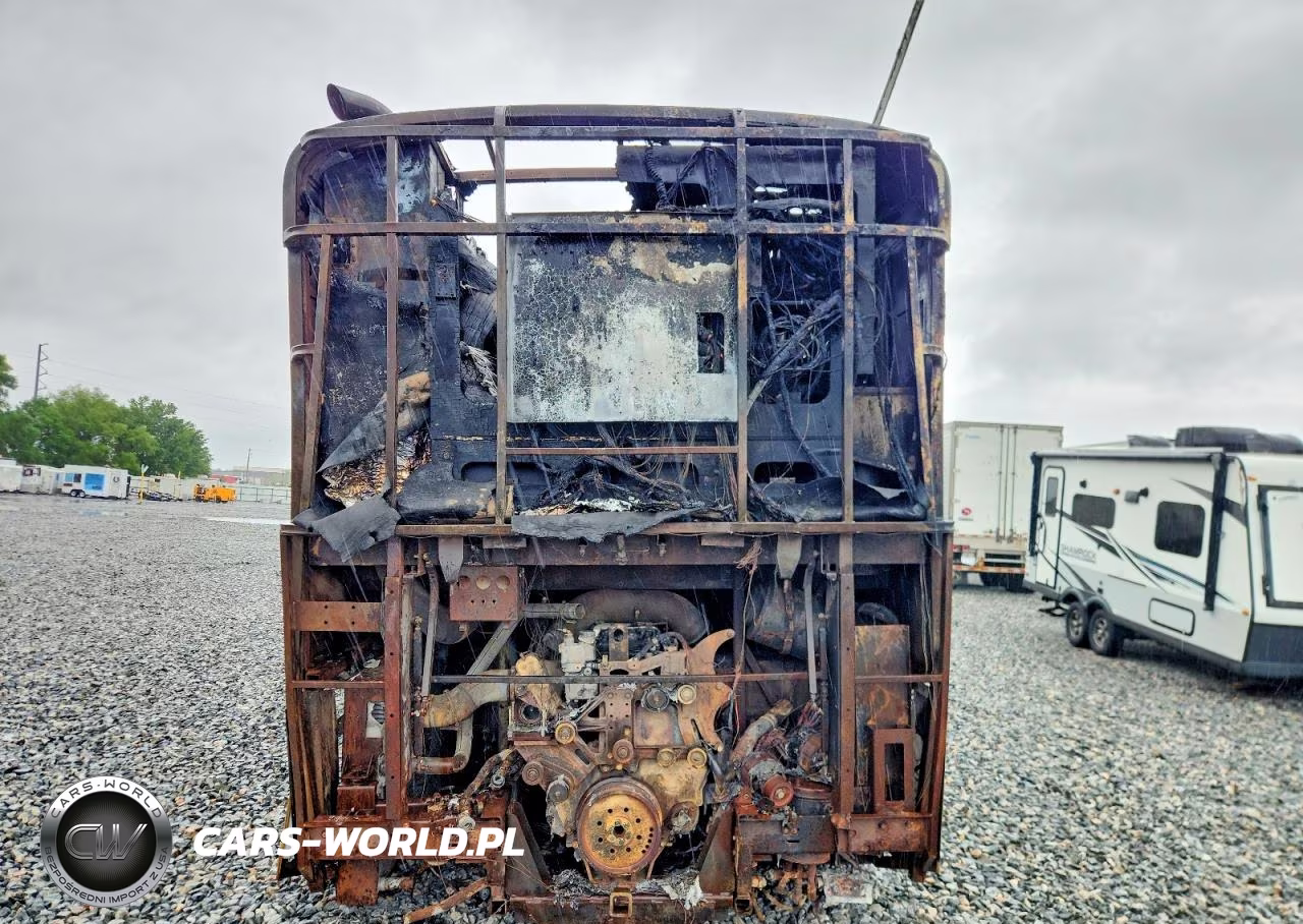 2006 Bluebird Camper VIN:1BBCRBG836W100308 - 9