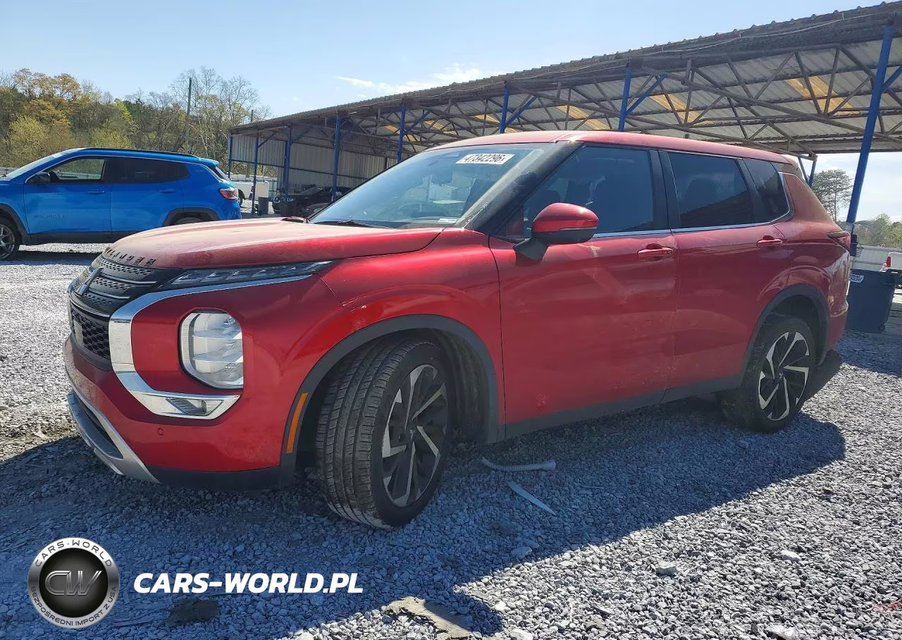 2022 Mitsubishi Outlander Se