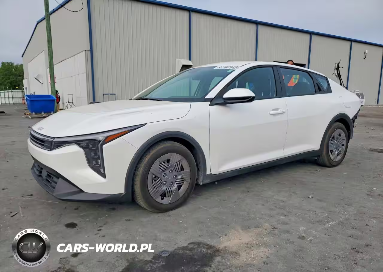 2025 Kia K4 Lx