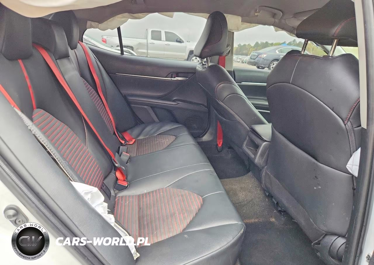 2024 Toyota Camry Trd VIN:4T1KZ1AKXRU099612 - 10