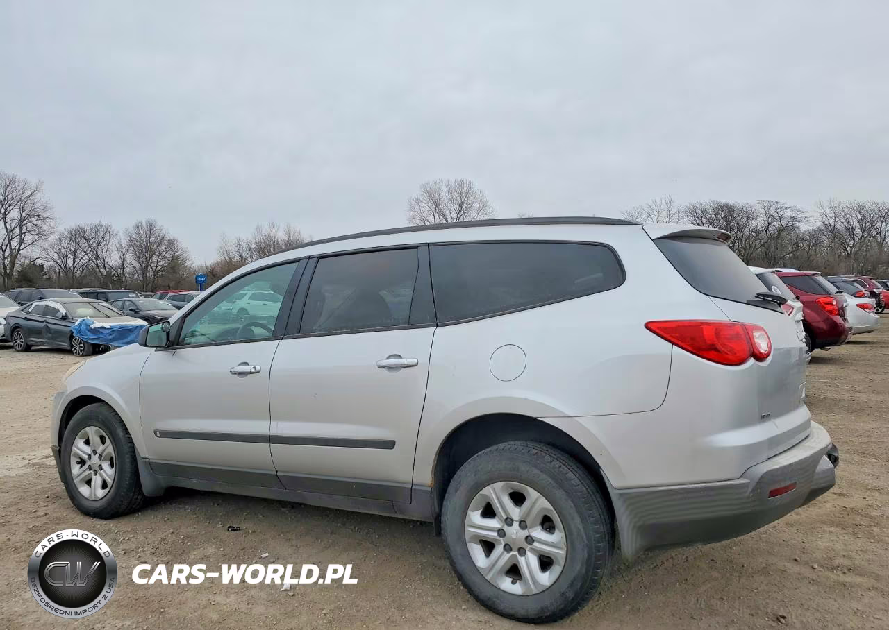 2010 Chevrolet Traverse Ls VIN:1GNLVEED9AS144165 - 2