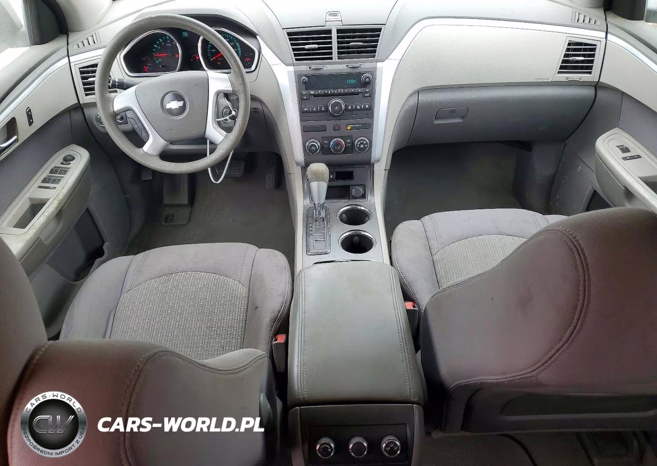 2010 Chevrolet Traverse Ls VIN:1GNLVEED9AS144165 - 8