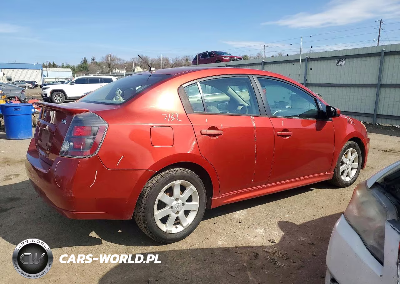 2011 Nissan Sentra 2.0 VIN:3N1AB6APXBL652453 - 3