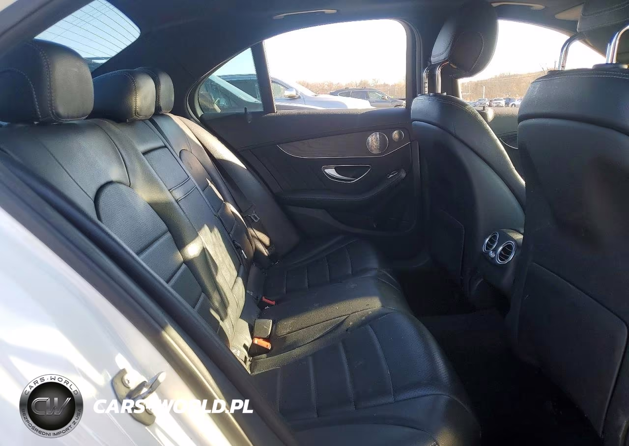 2017 Mercedes Benz C 300 4Matic VIN:55SWF4KB4HU181744 - 10