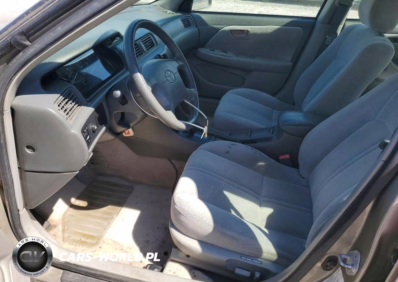 1999 Toyota Camry Le VIN:4T1BG28K1XU532166 - 7