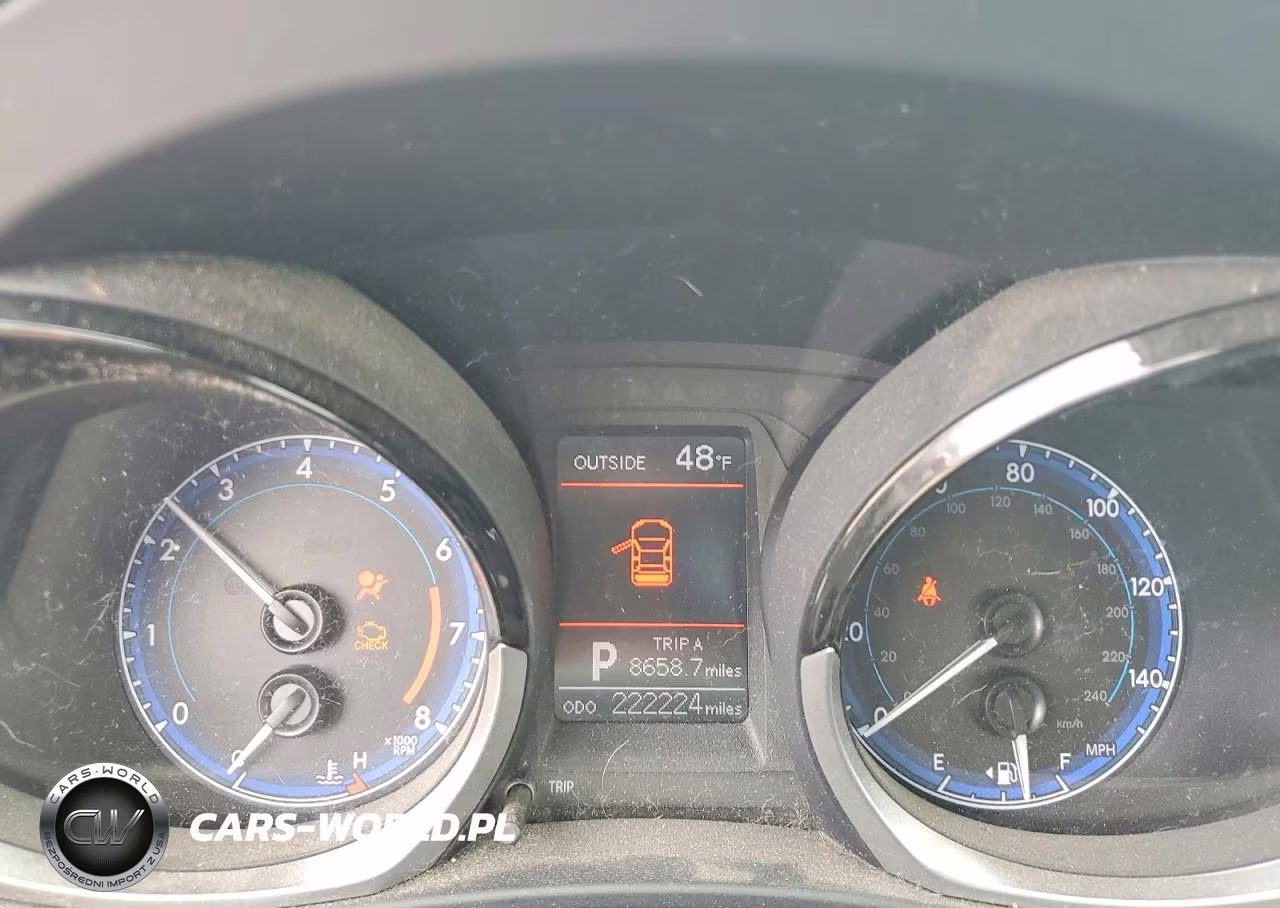 2014 Toyota Corolla S Plus VIN:5YFBURHE4EP055520 - 9