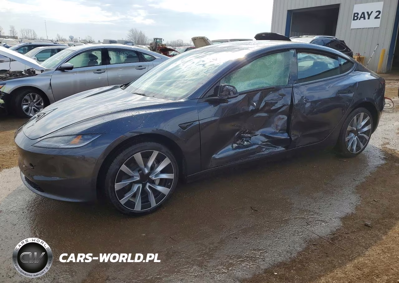 2025 Tesla Model 3