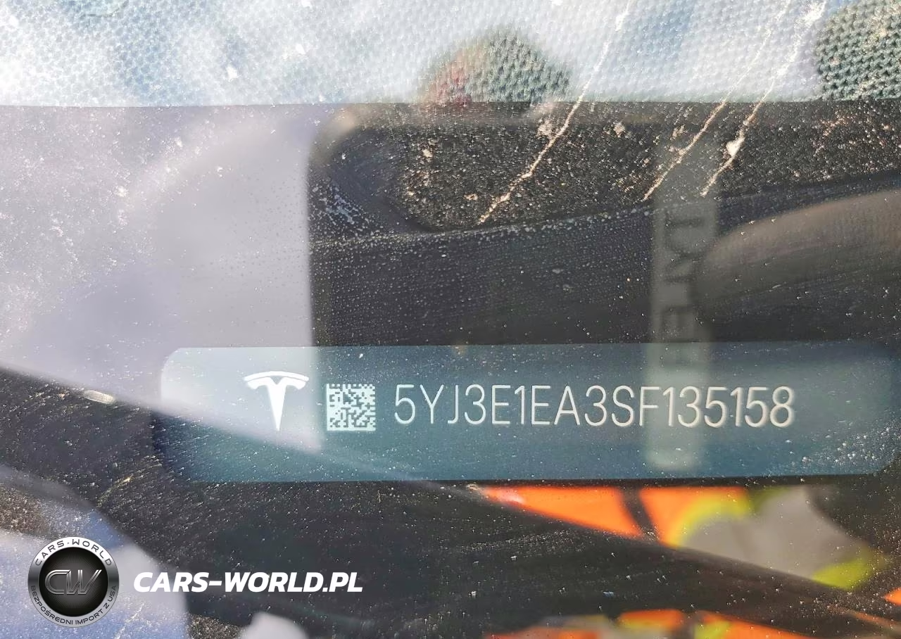 2025 Tesla Model 3 VIN:5YJ3E1EA3SF135158 - 12