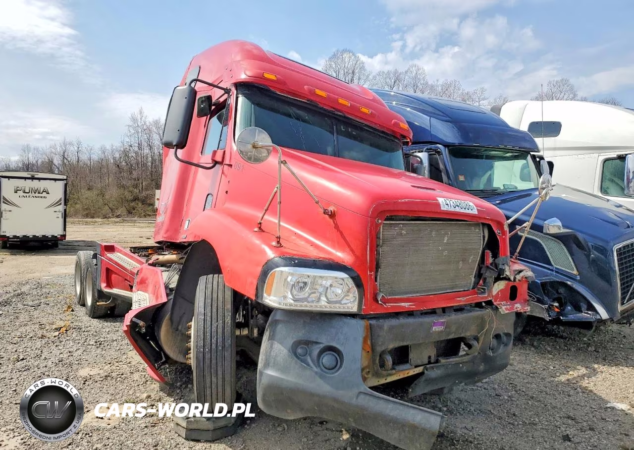 2007 Freightliner Conventional St120
