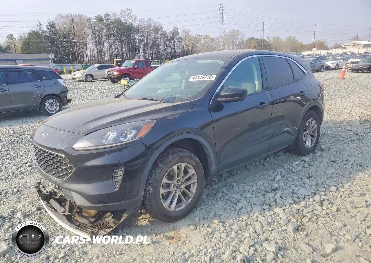2021 Ford Escape Se