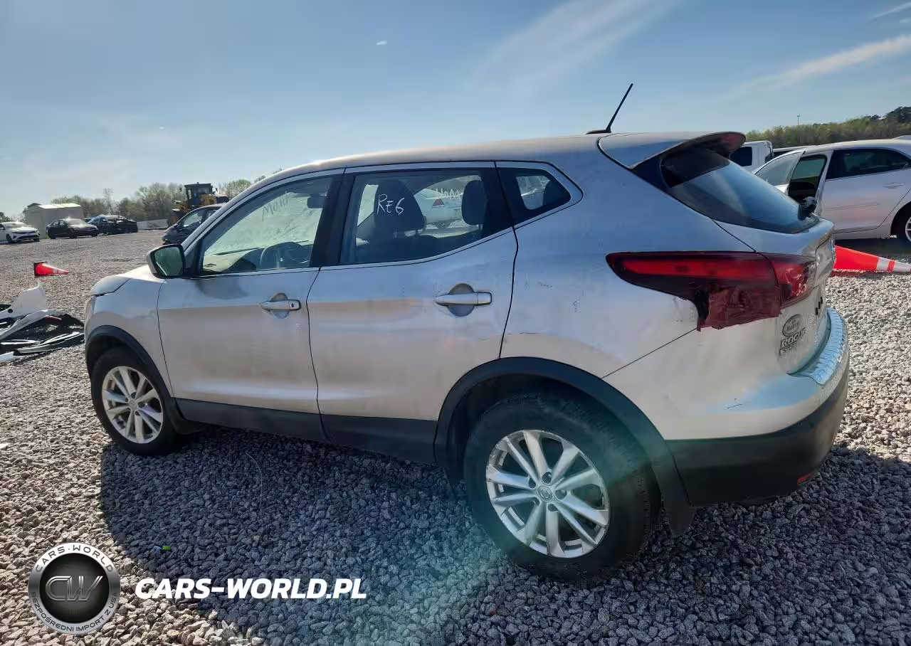2017 Nissan Rogue Sport S VIN:JN1BJ1CR8HW127385 - 2