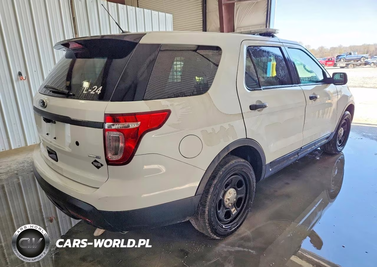 2015 Ford Explorer Police Interceptor VIN:1FM5K8AR9FGC41627 - 3