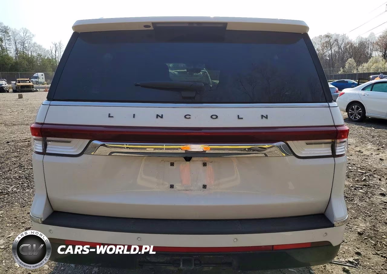 2022 Lincoln Navigator L Black Label VIN:5LMJJ3TT2NEL08413 - 6