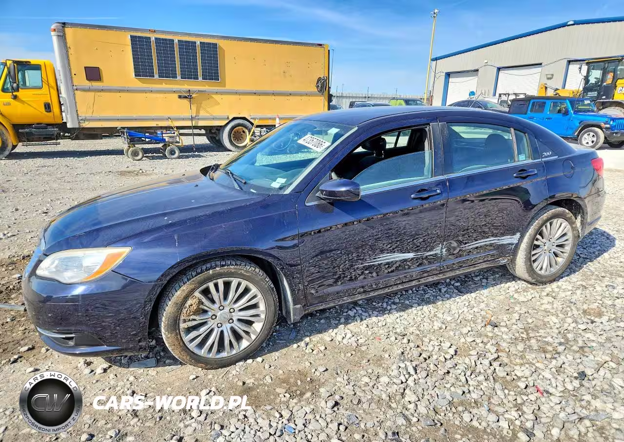 2012 Chrysler 200 Lx
