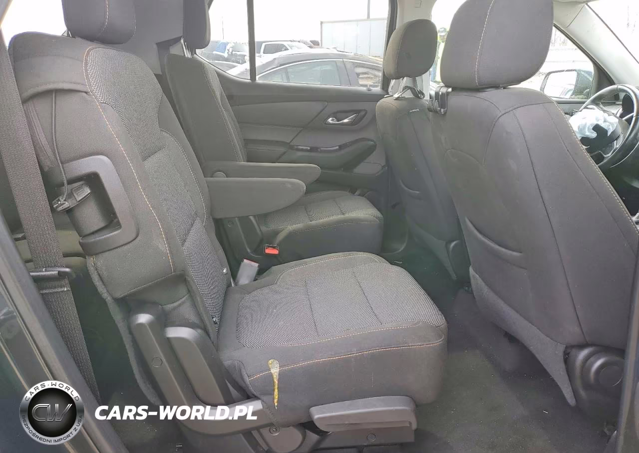 2018 Chevrolet Traverse Lt VIN:1GNEVGKWXJJ175389 - 11