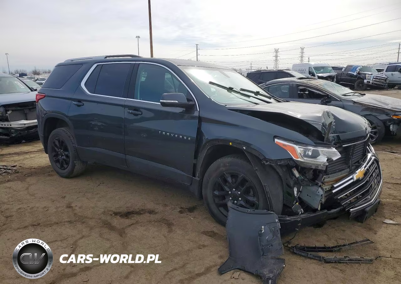 2018 Chevrolet Traverse Lt VIN:1GNEVGKWXJJ175389 - 4