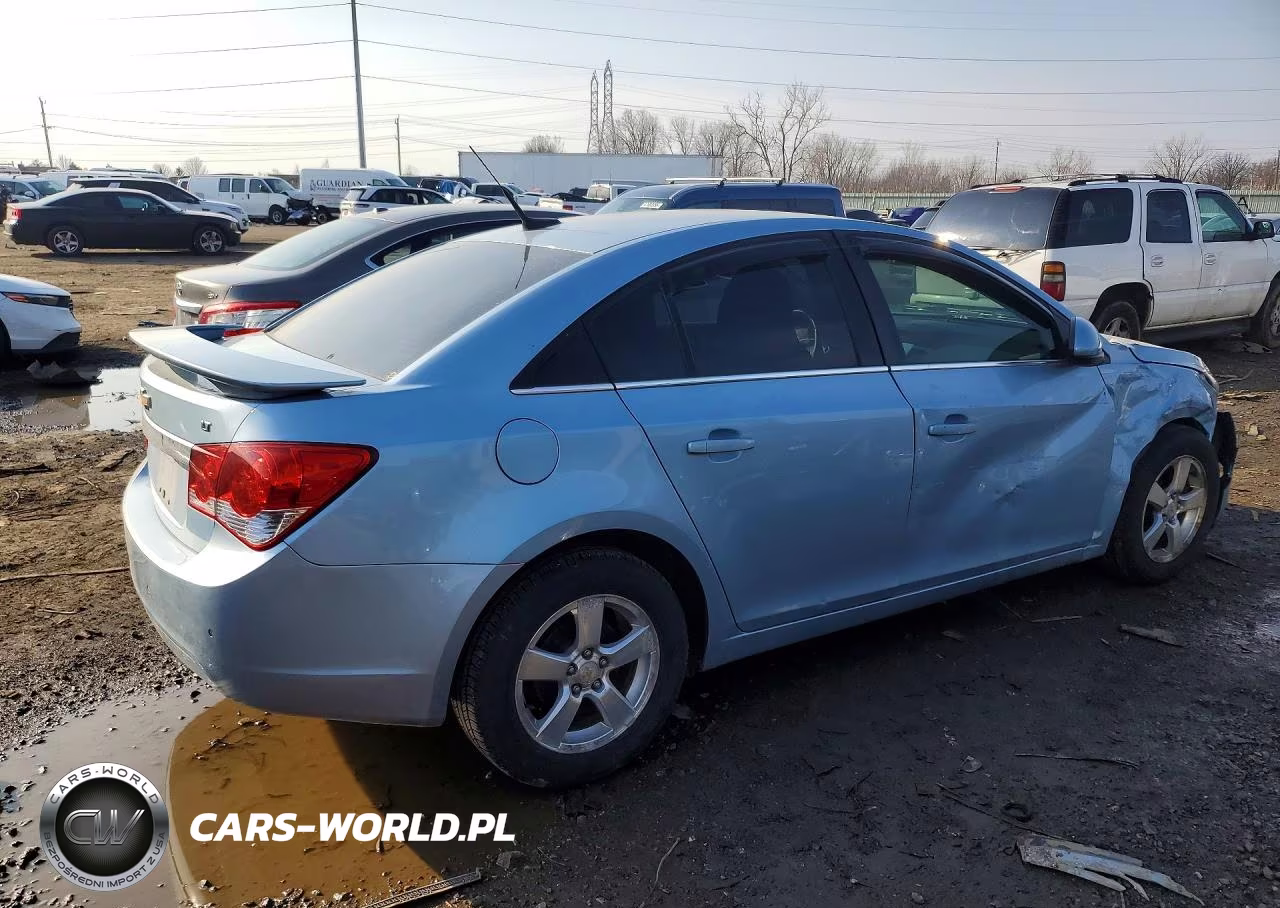 2012 Chevrolet Cruze Lt VIN:1G1PF5SC0C7121083 - 3
