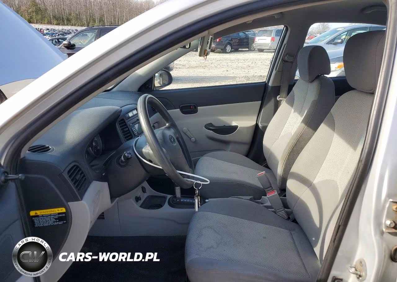 2008 Hyundai Accent Gls VIN:KMHCN46C78U249242 - 7