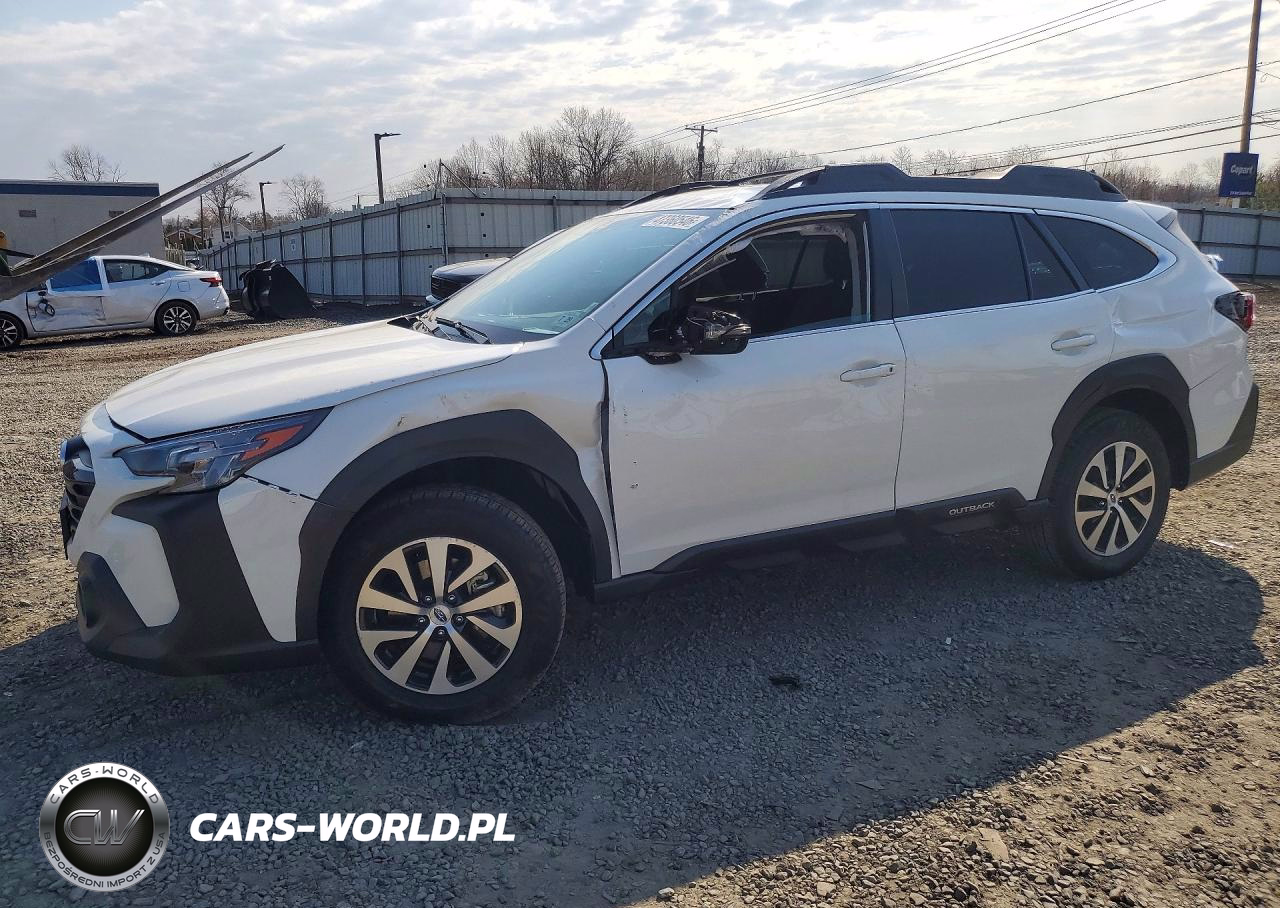 2025 Subaru Outback Premium