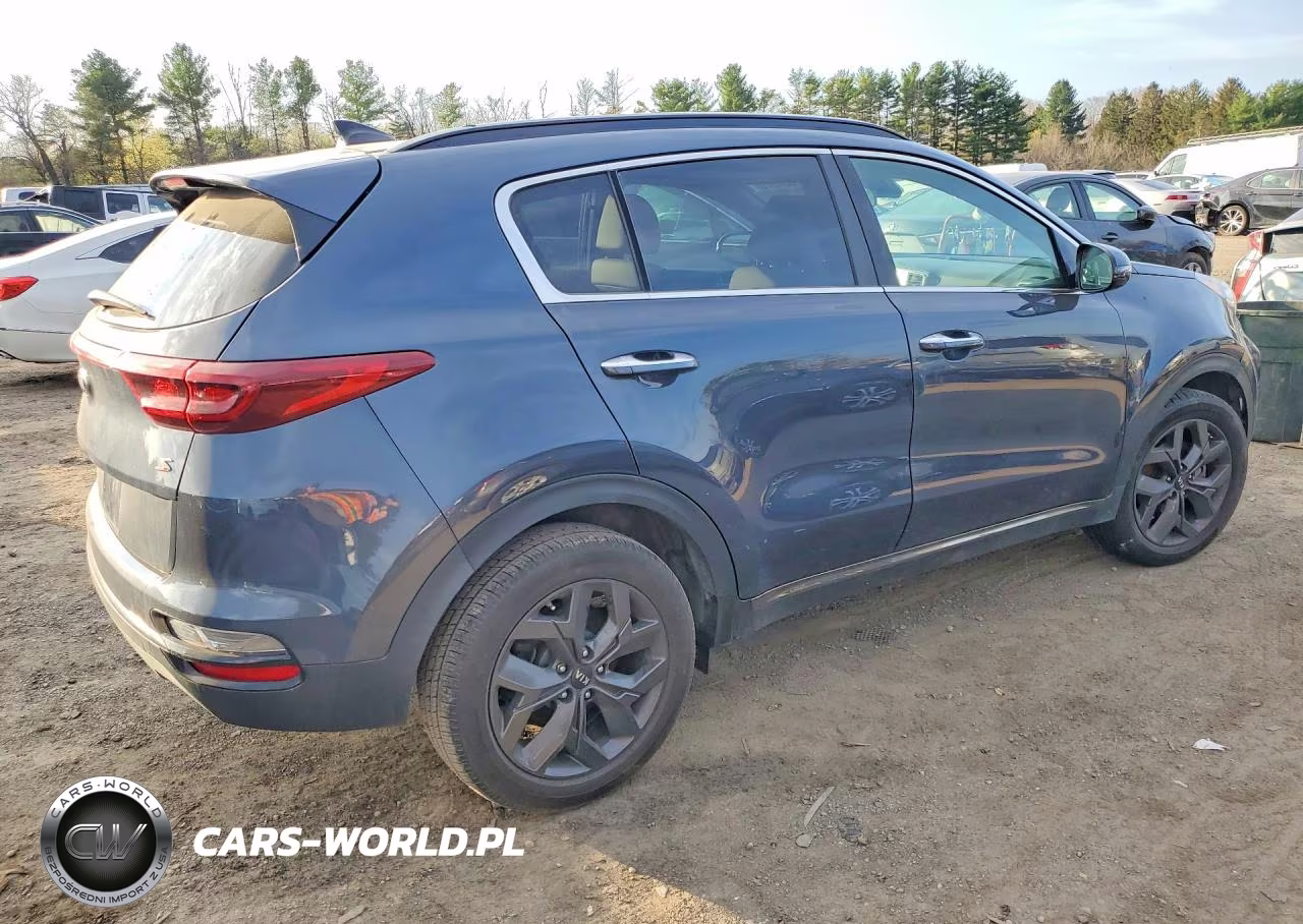 2020 Kia Sportage S VIN:KNDP6CAC4L7688782 - 3