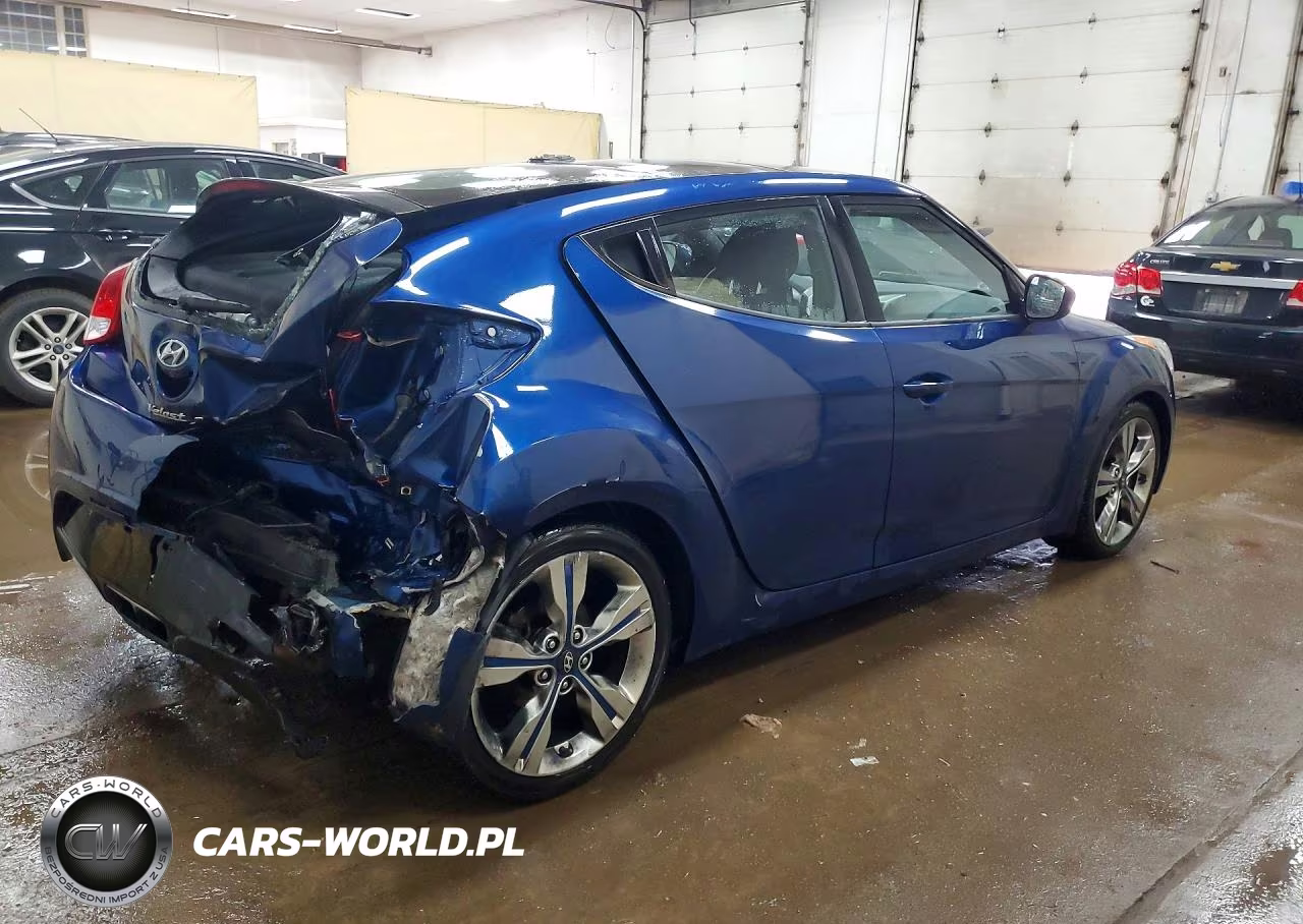 2017 Hyundai Veloster Value Edition VIN:KMHTC6AD1HU322655 - 3
