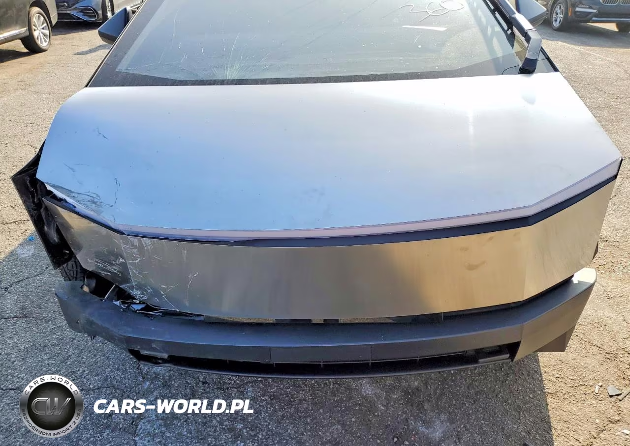 2026 Tesla Cybertruck VIN:7G2CEHED0TA090386 - 11