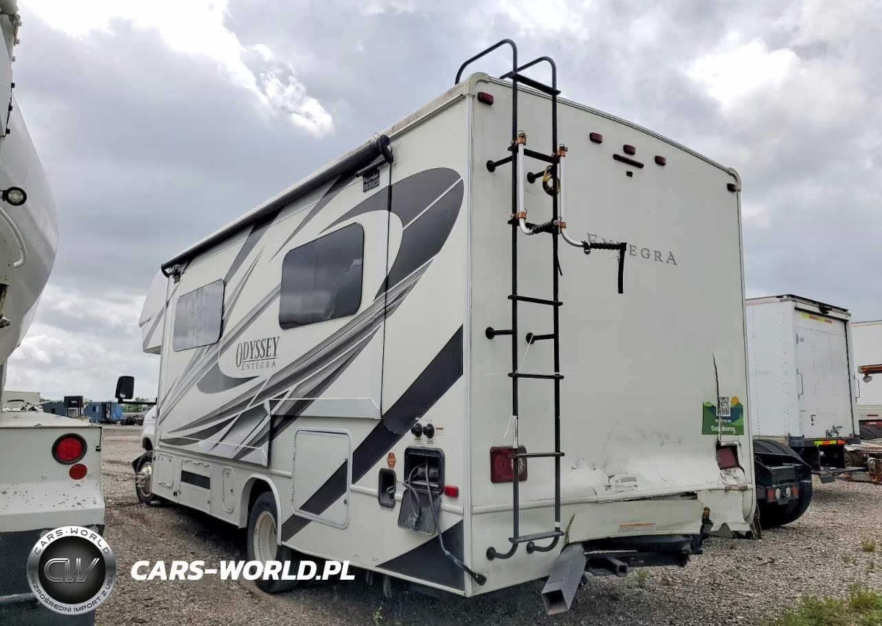 2022 Entegra Rv VIN:1FDXE4FN8NDC24400 - 3