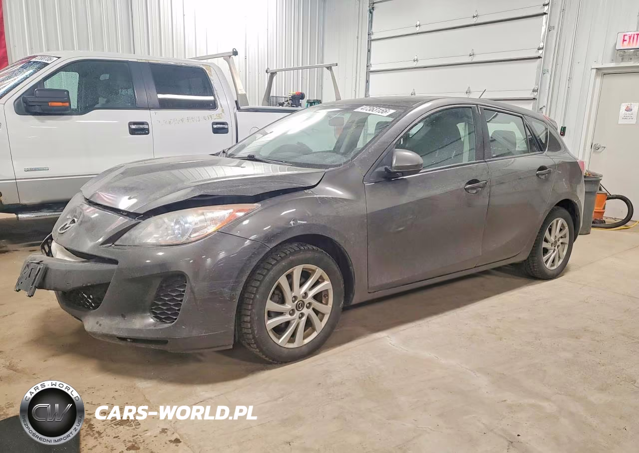 2013 Mazda 3 I