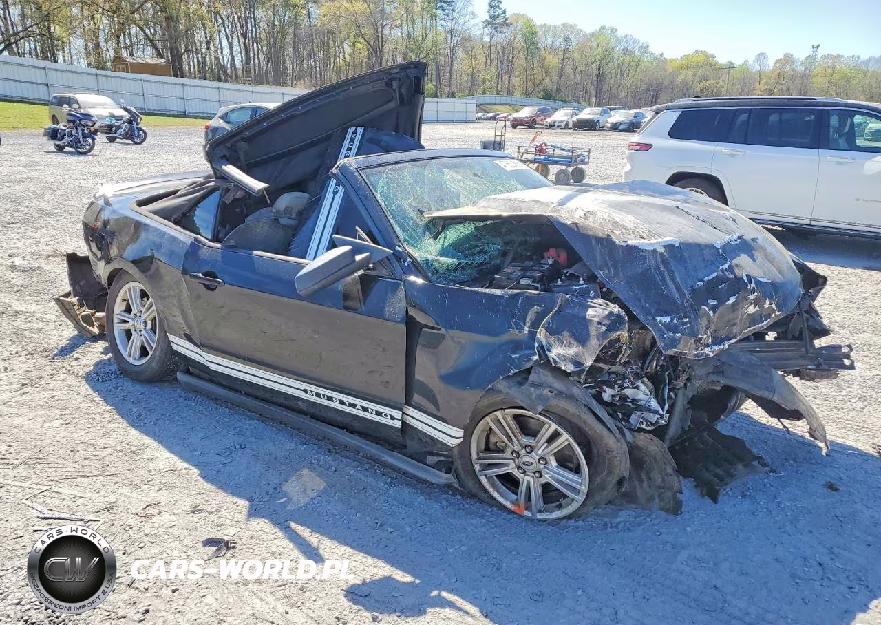 2011 Ford Mustang VIN:1ZVBP8EM5B5116733 - 4