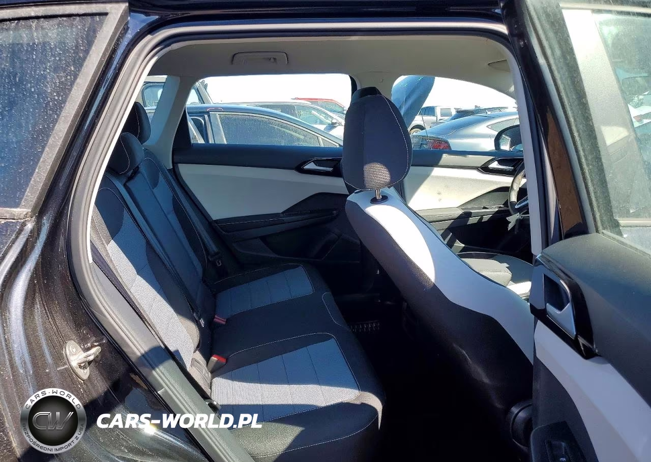 2025 Volkswagen Taos S VIN:3VV8C7B24SM083418 - 10