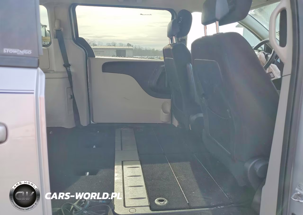 2011 Dodge Grand Caravan Mainstreet VIN:2D4RN3DG3BR636151 - 11