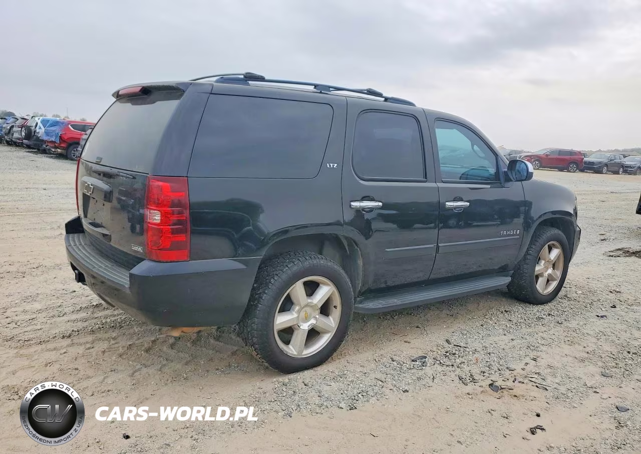 2008 Chevrolet Tahoe C1500 VIN:1GNFC13028R162214 - 3