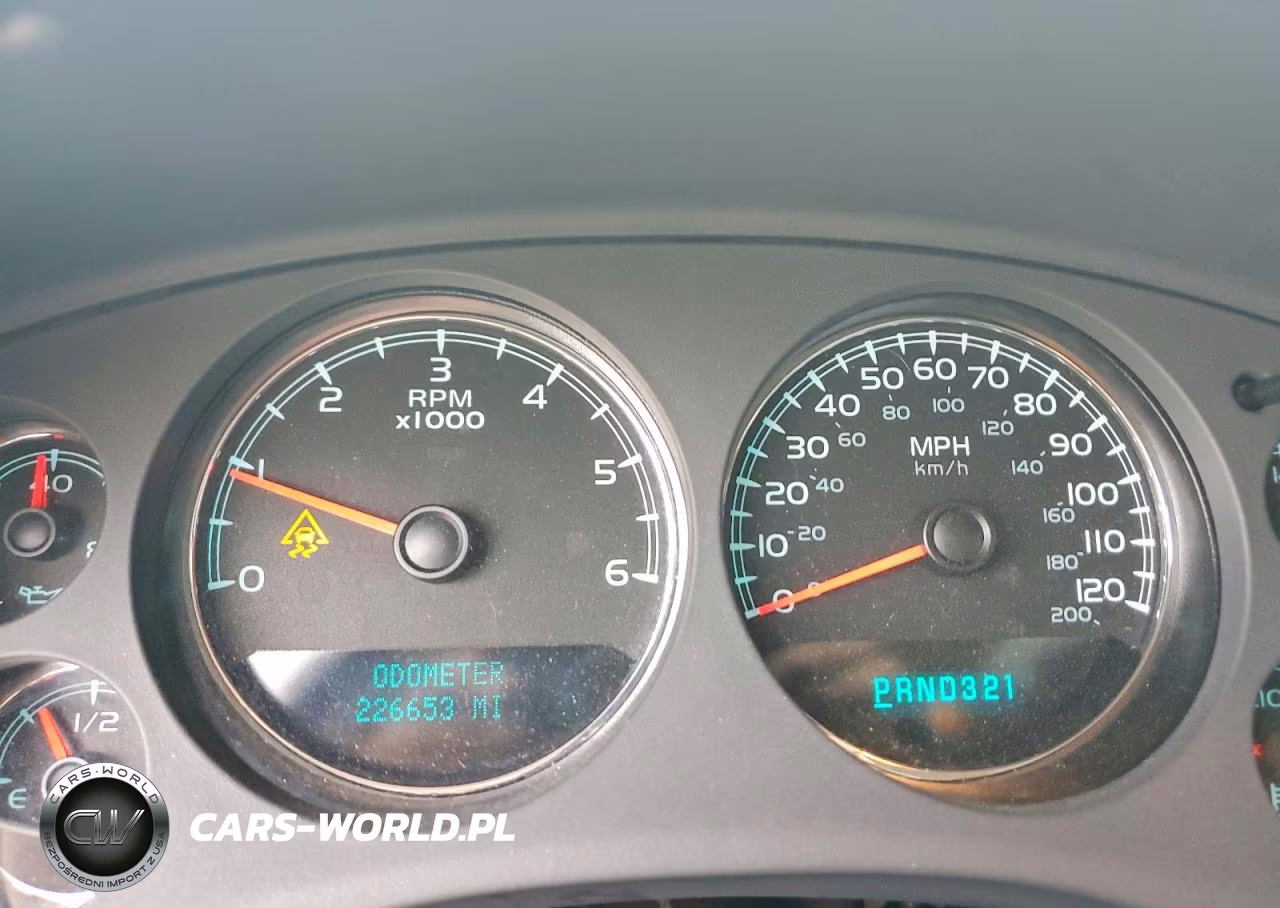 2008 Chevrolet Tahoe C1500 VIN:1GNFC13028R162214 - 9