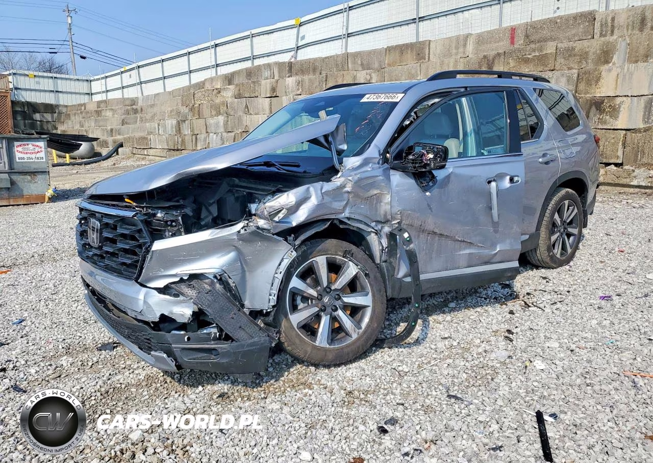 2025 Honda Pilot Touring