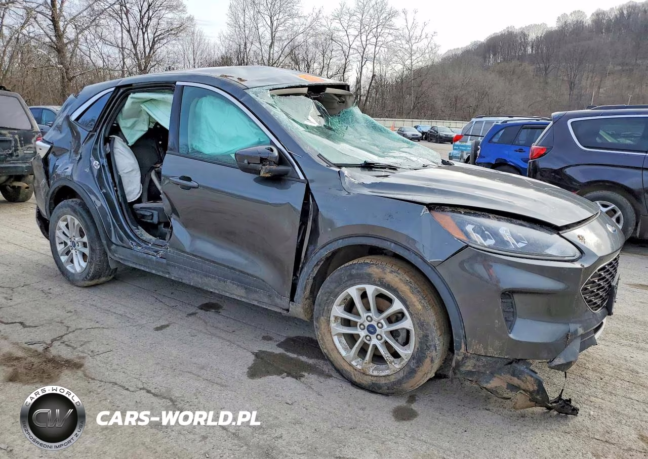 2020 Ford Escape Se VIN:1FMCU9G65LUC42324 - 4
