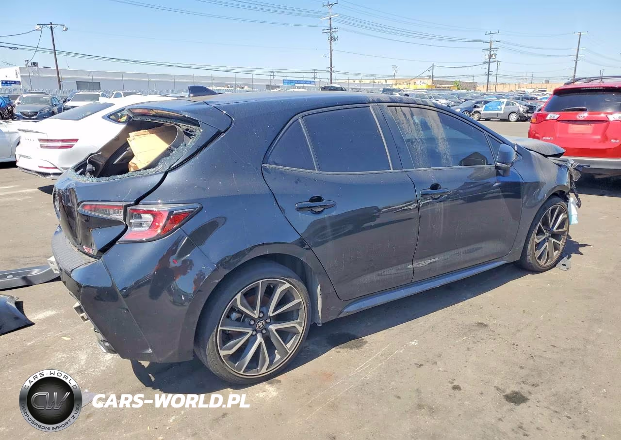 2021 Toyota Corolla Hatchback Xse VIN:JTNA4MBE9M3106018 - 3