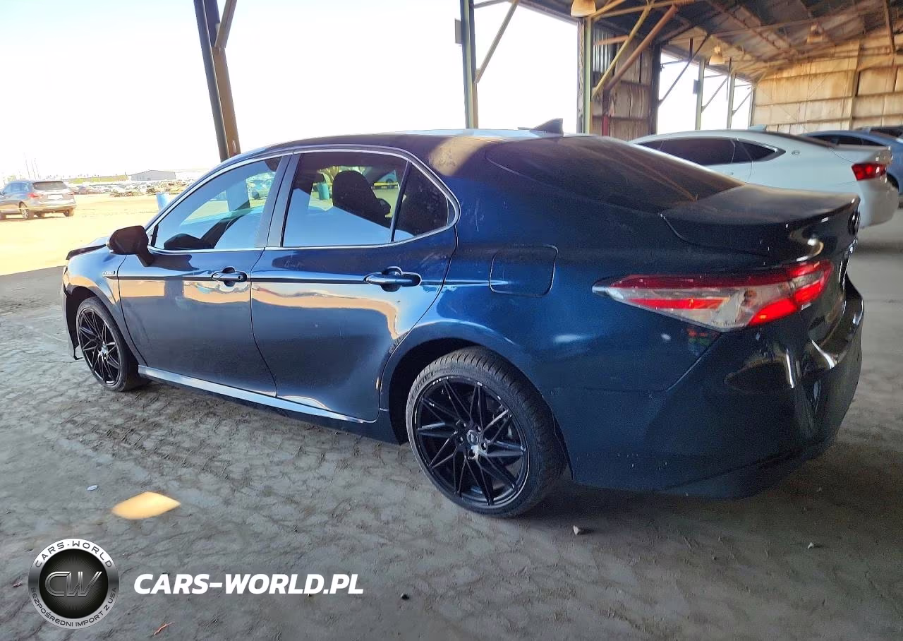 2020 Toyota Camry Hybrid Le VIN:4T1C31AK6LU019882 - 2