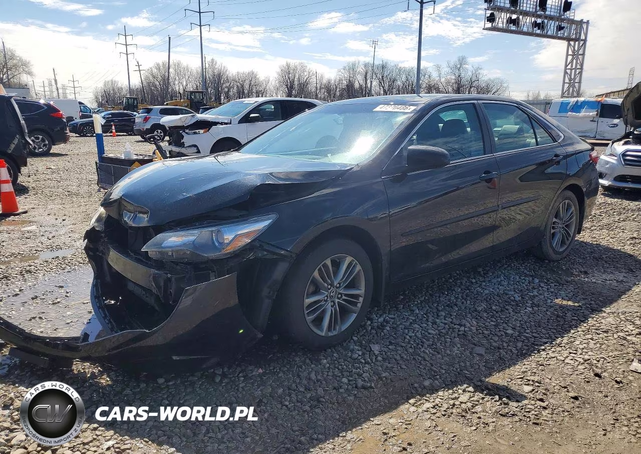 2017 Toyota Camry – zdjęcie 1 z 12