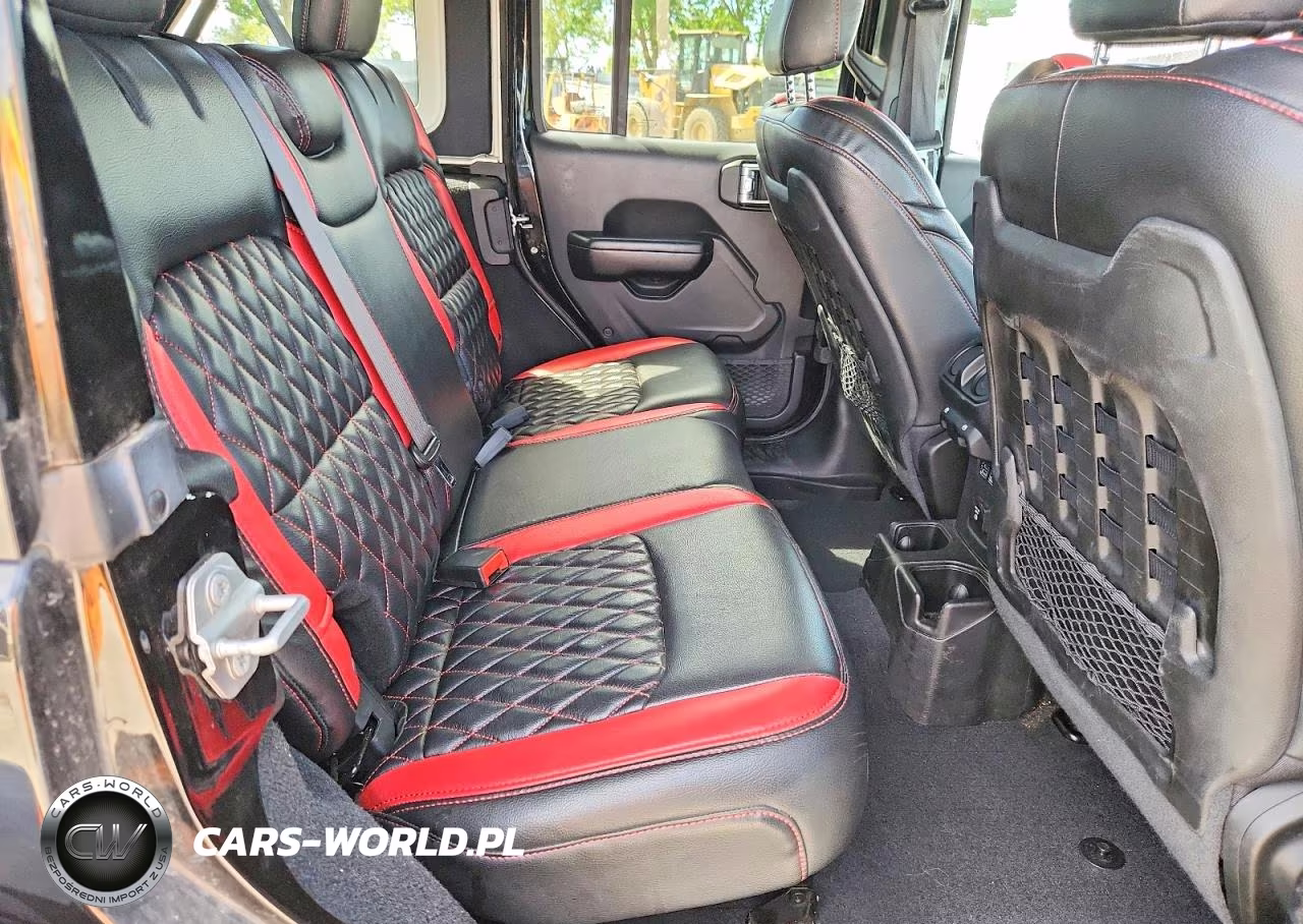 2019 Jeep Wrangler Unlimited Rubicon VIN:1C4HJXFN9KW502470 - 10