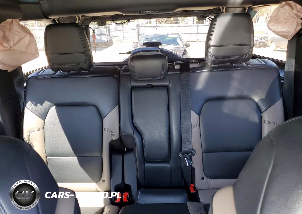 2023 Ford Bronco Base VIN:1FMEE5DP3PLB38745 - 10