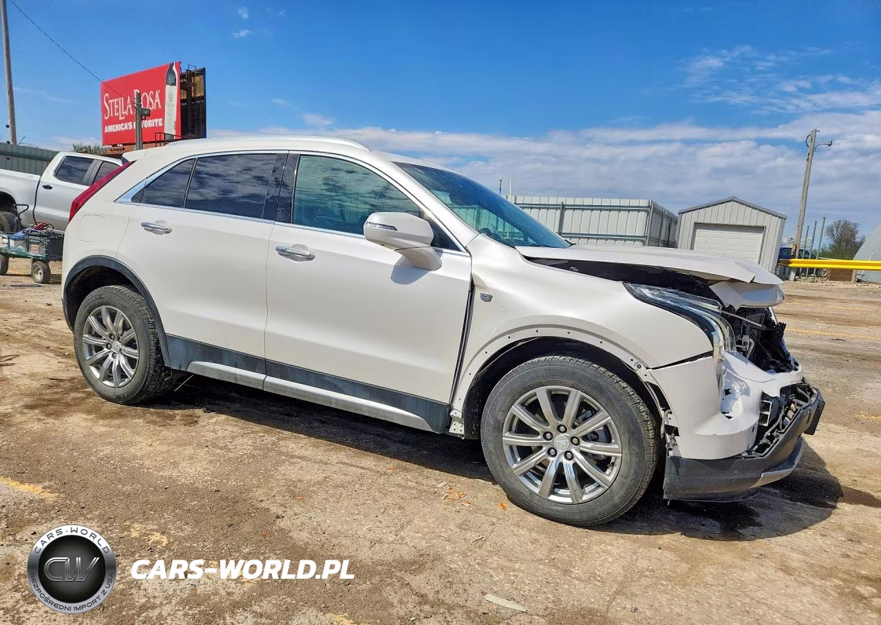 2020 Cadillac Xt4 Premium Luxury VIN:1GYFZDR43LF145221 - 4