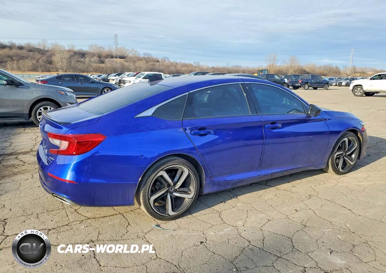 2022 Honda Accord Sport VIN:1HGCV1F39NA064210 - 3