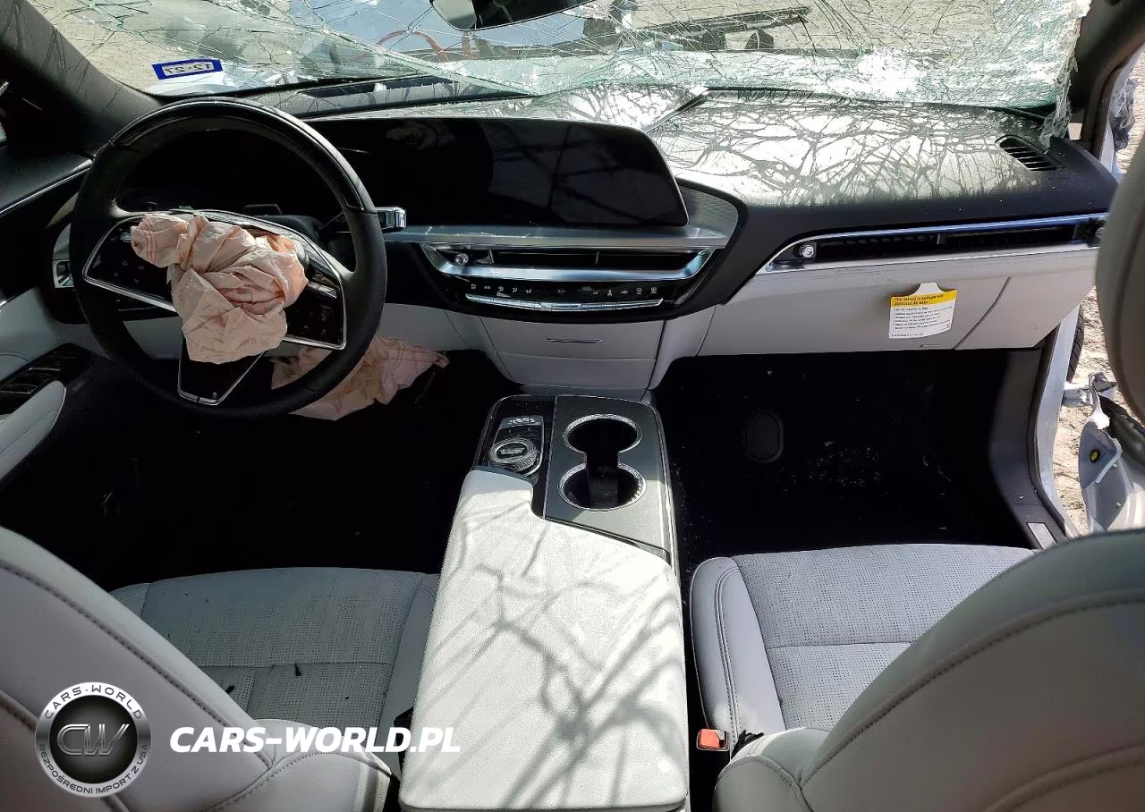 2026 Cadillac Lyriq Premium Sport VIN:1GYKPWRL5TZ304231 - 8