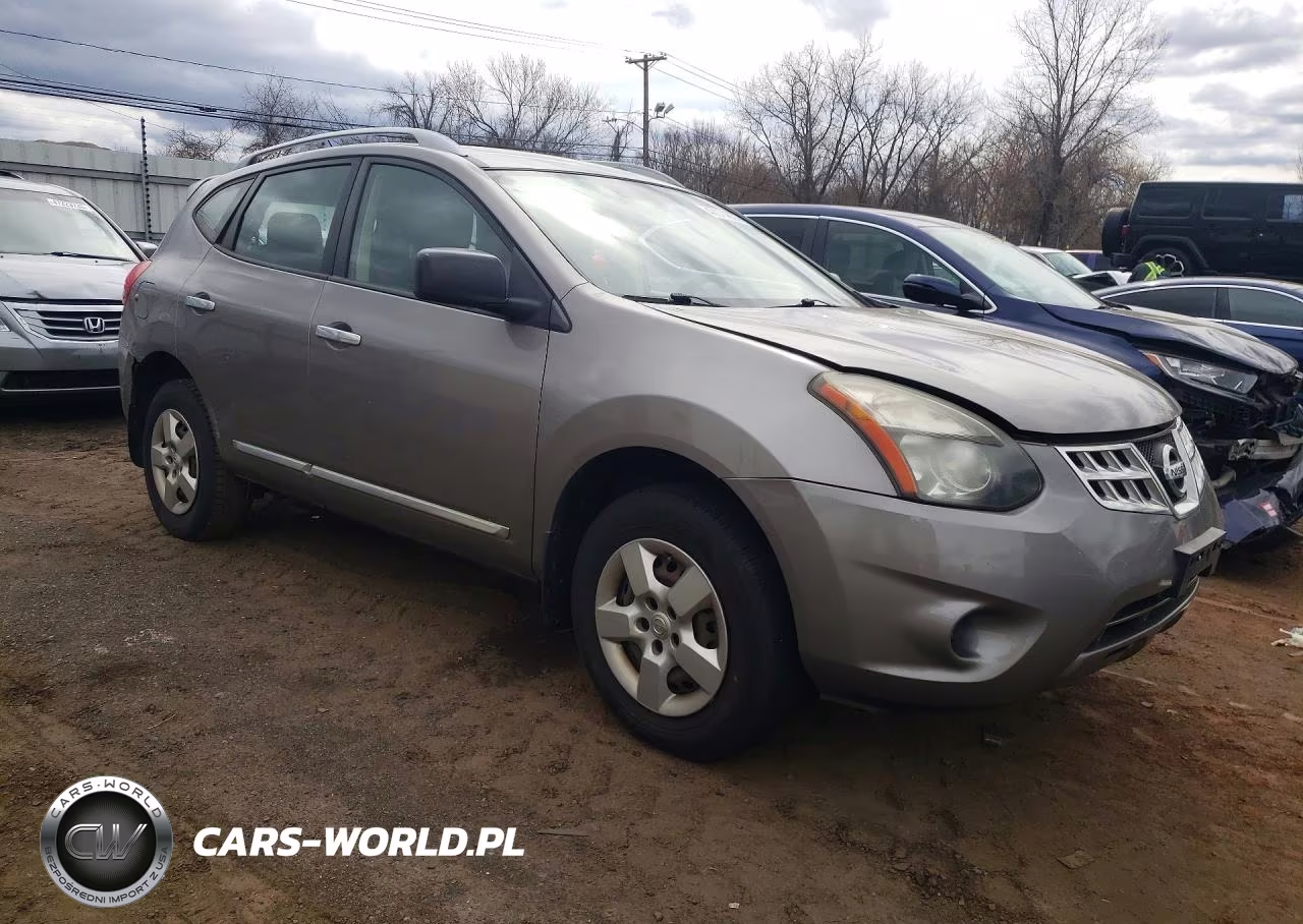 2014 Nissan Rogue Select S VIN:JN8AS5MV3EW708219 - 4