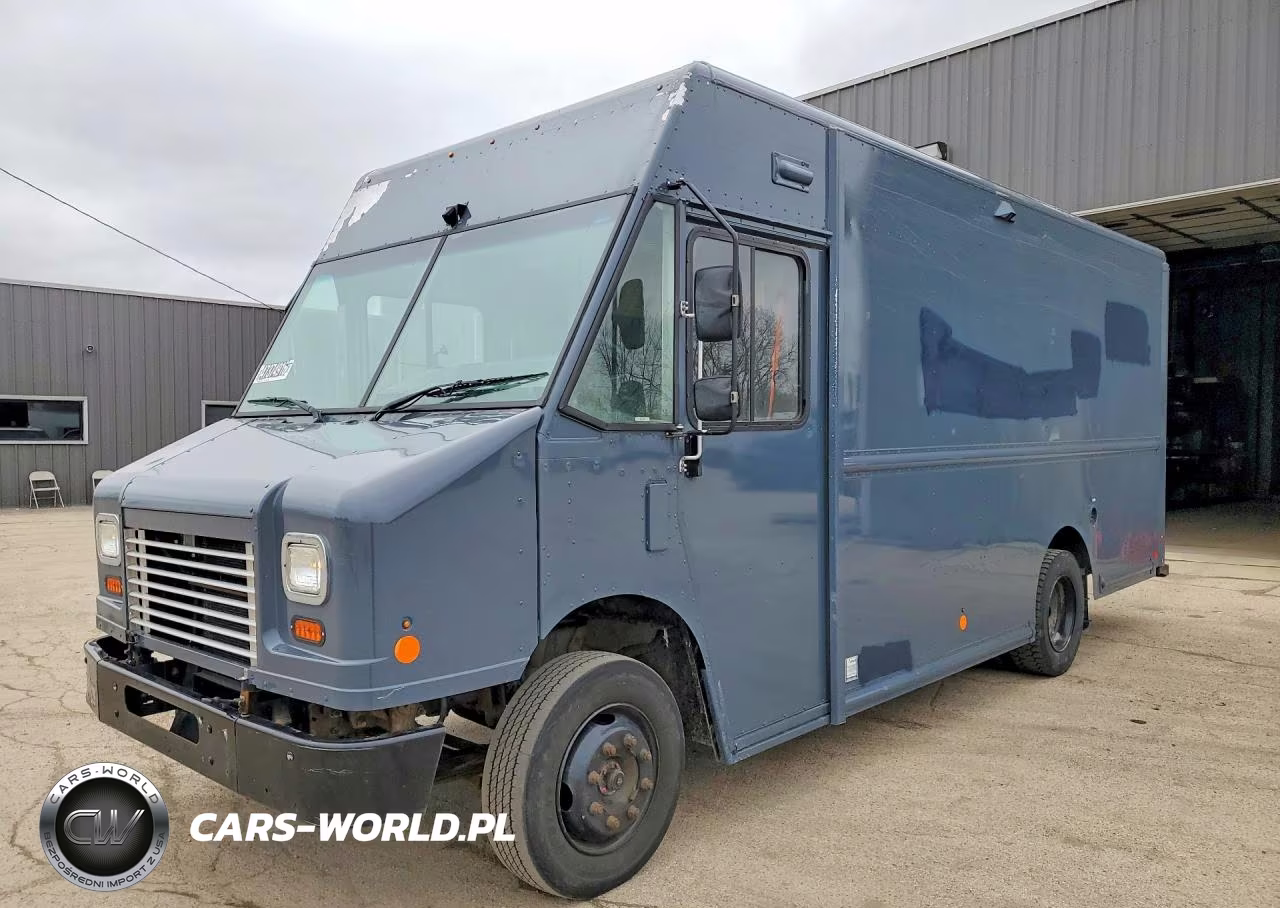 2020 Freightliner Mt45G Chassis Delivery Truck
