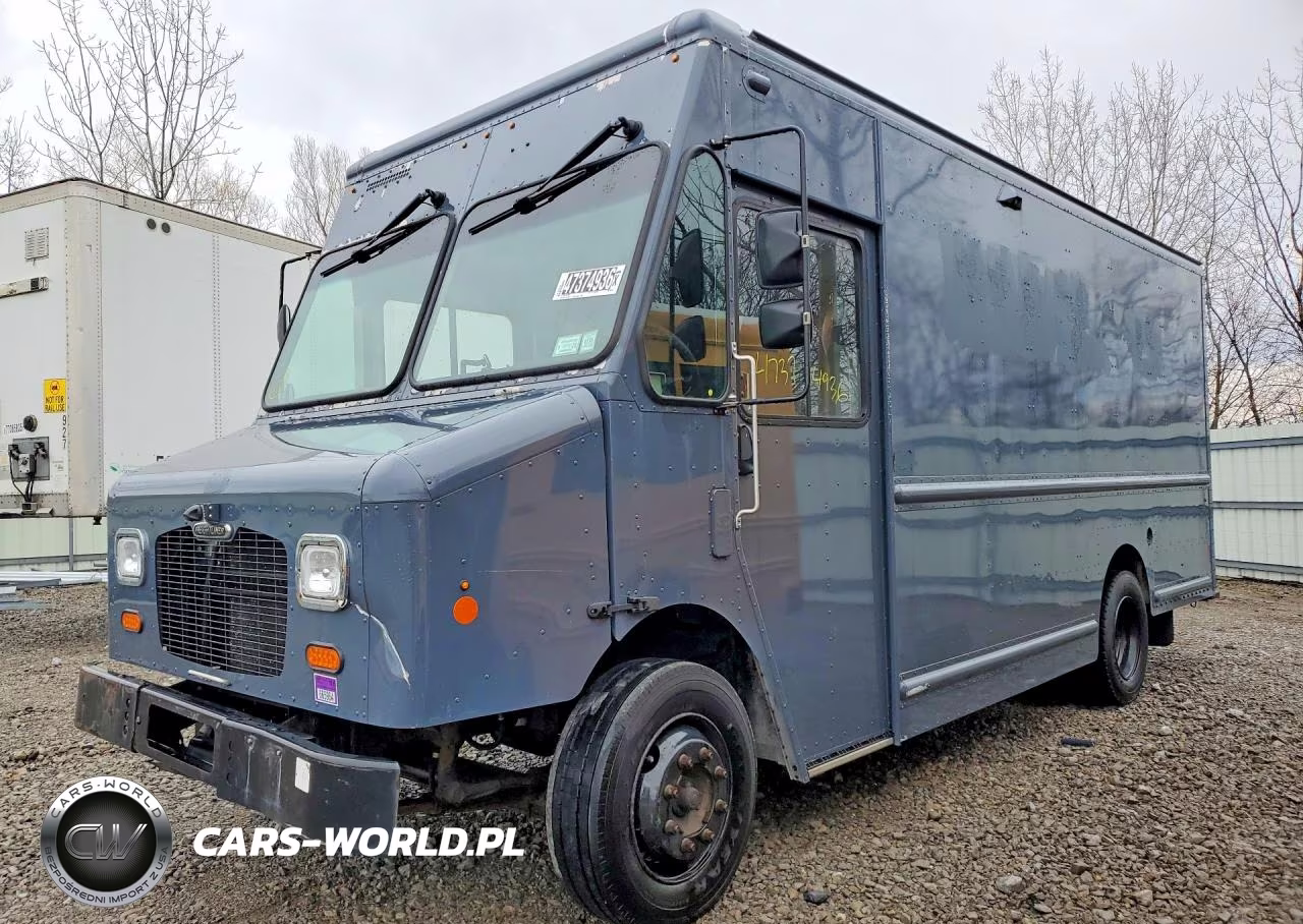 2020 Freightliner Mt45G Chassis Delivery Truck