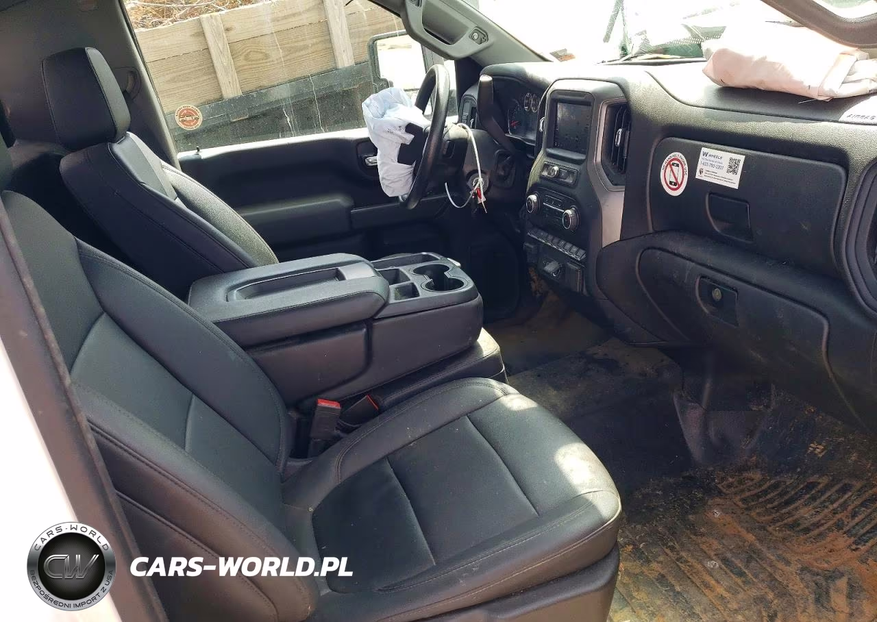 2022 Chevrolet Silverado C2500 Heavy Duty VIN:1GC0WLE73NF203555 - 8