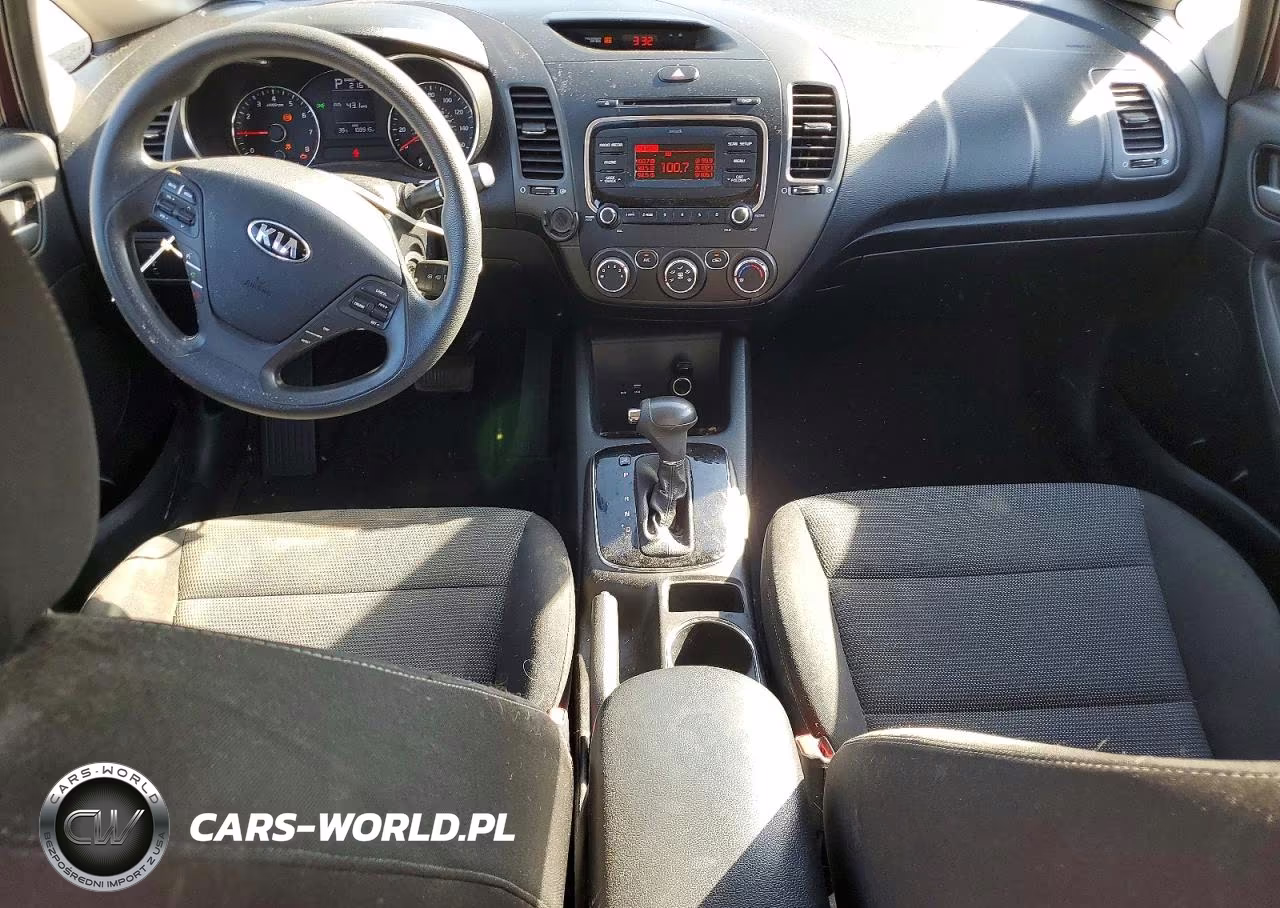2018 Kia Forte Lx VIN:3KPFK4A76JE178608 - 8