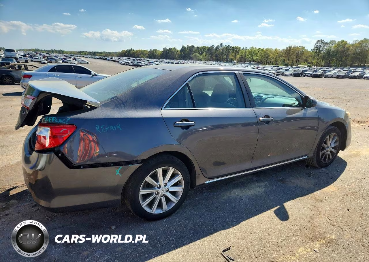 2012 Toyota Camry Xle VIN:4T1BF1FKXCU065419 - 3