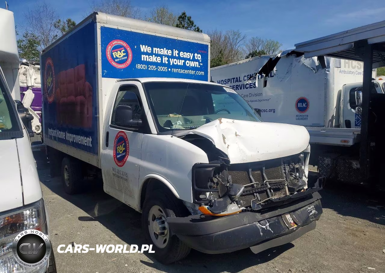 2015 Chevrolet Express Box Truck VIN:1GB0G2CF5F1158235 - 4
